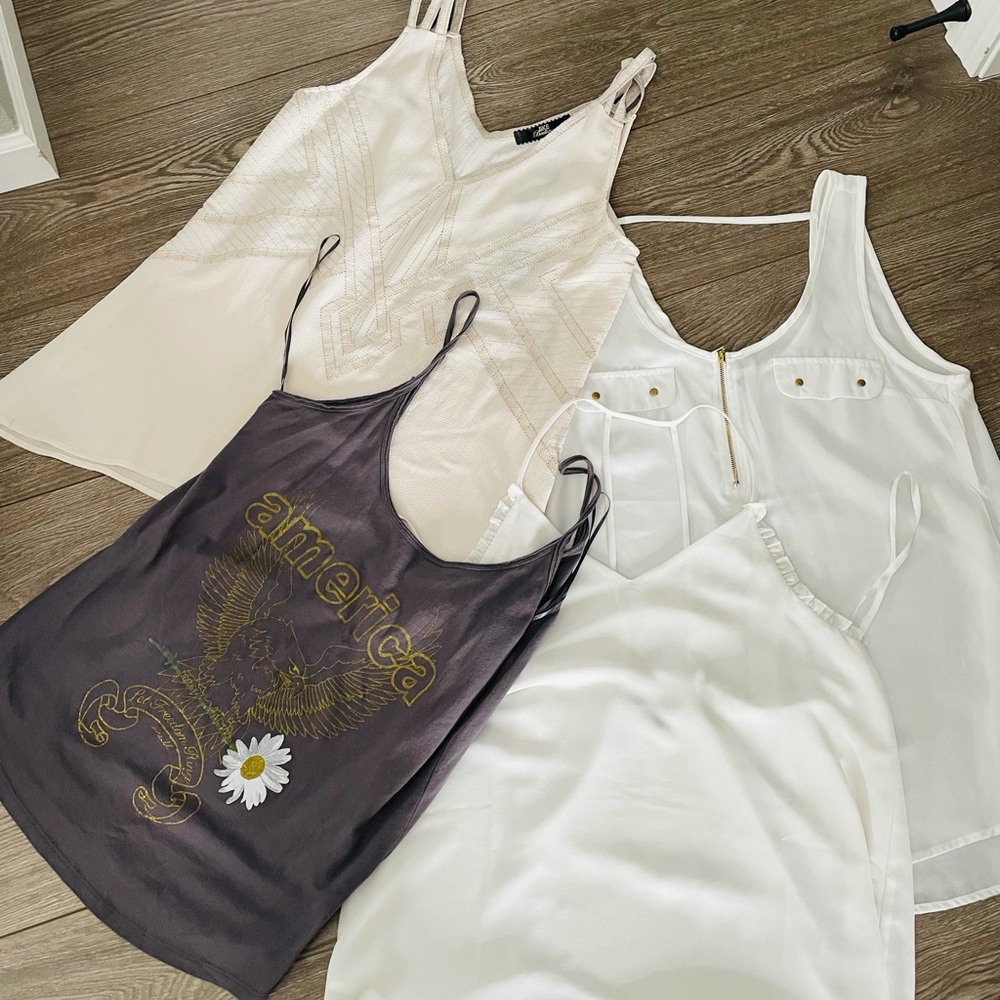 Size medium tank tops